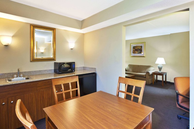 comfort inn and suites fishers indianapolis