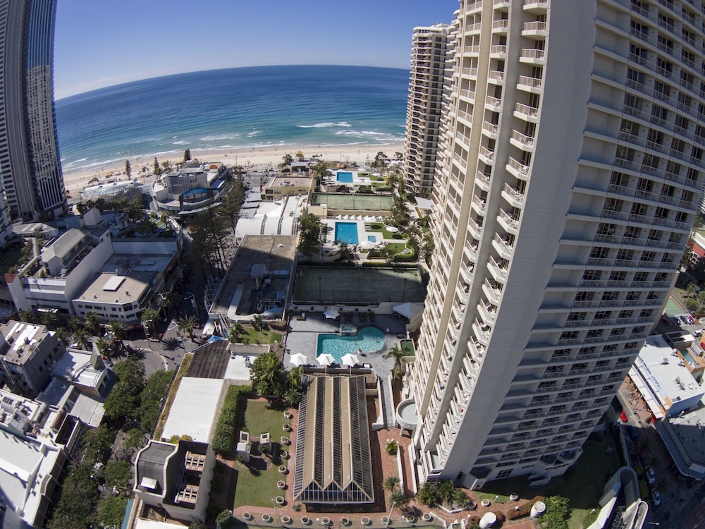 novotel surfers paradise