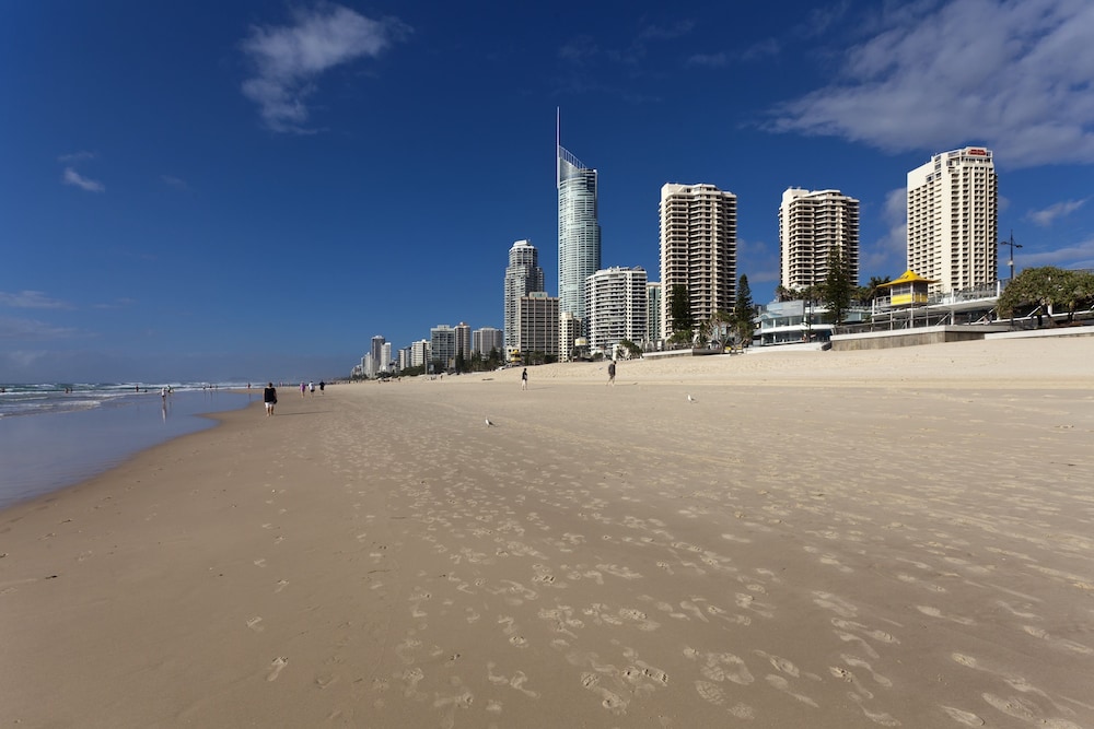 novotel surfers paradise
