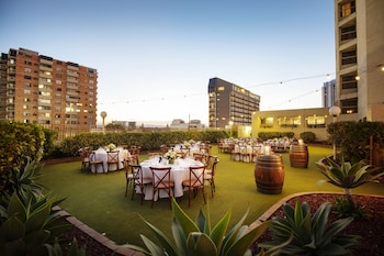 novotel surfers paradise
