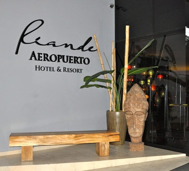 riande aeropuerto hotel and casino