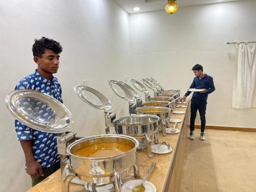 Golden Fort Resort,Khuri,2 star