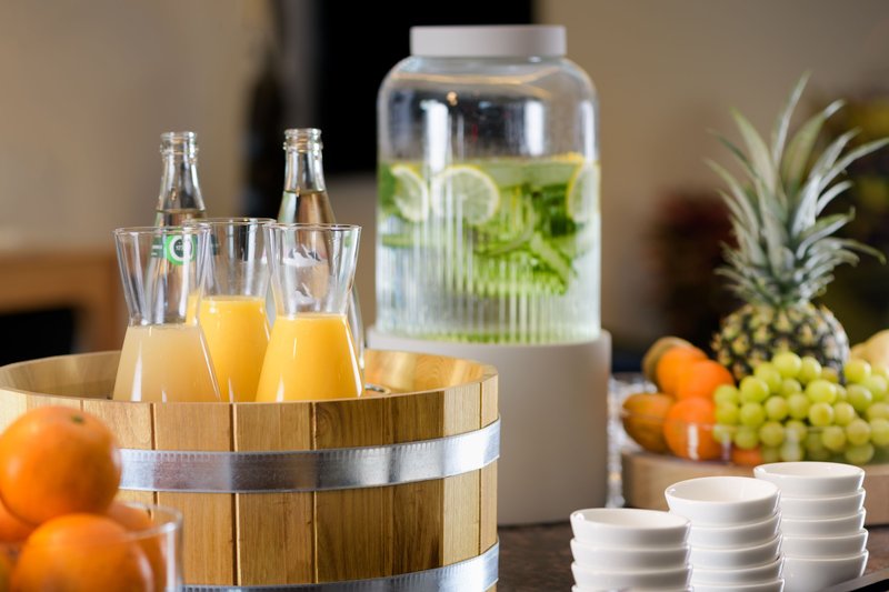 ac hotel saint julien en genevois