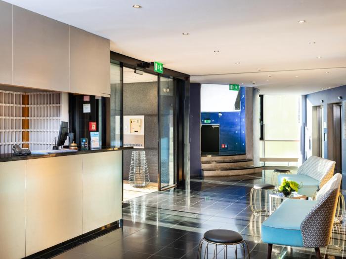 plaza hotel and living frankfurt