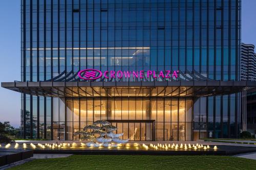 Crowne Plaza Chaozhou Riverside, An Ihg Hotel,,5 star