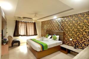 sekaran hotel omr perungudi