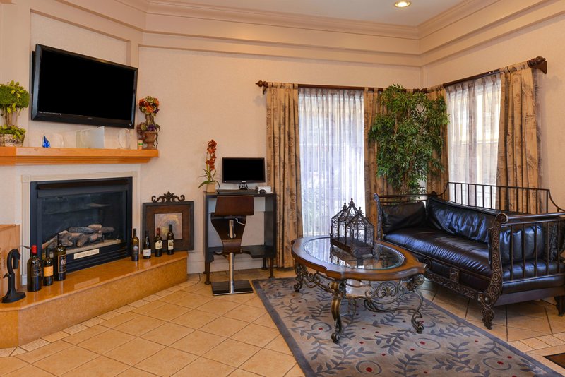 napa valley hotel and suites