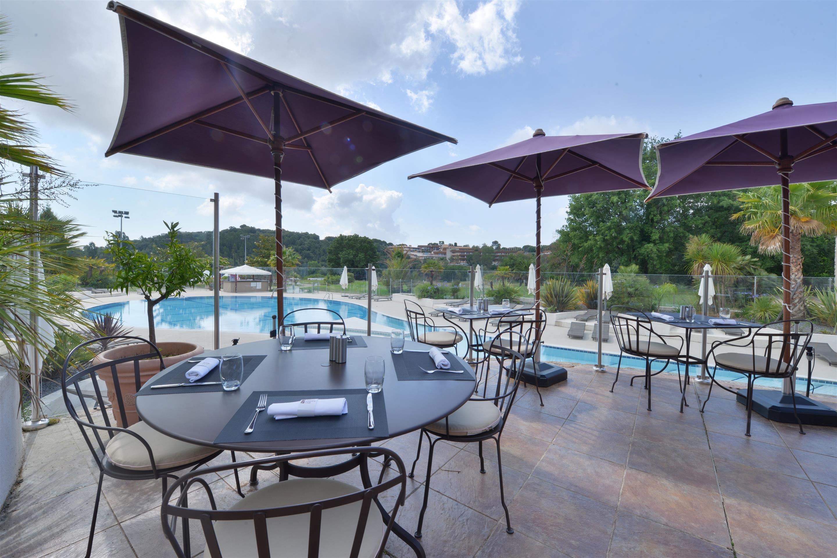 mouratoglou hotel and resort