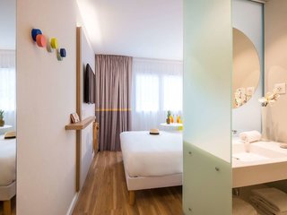 ibis styles nice cap 3000 airport