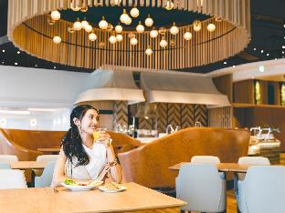 oriental hotel universal city