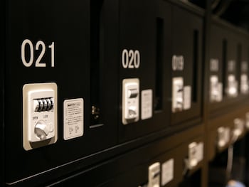 oriental hotel universal city