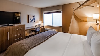 executive inn and suites embarcadero cove