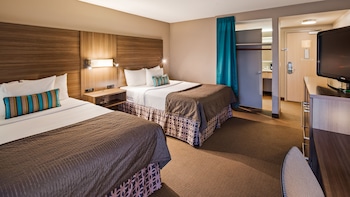 executive inn and suites embarcadero cove