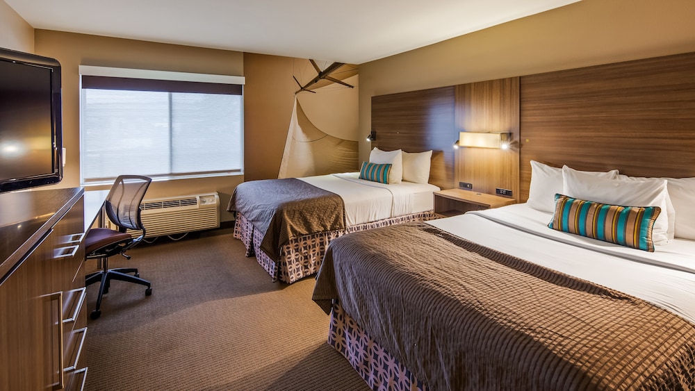 executive inn and suites embarcadero cove