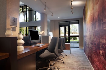 Courtyard By Marriott Oakland Airport,Auckland>>Alameda,3 star