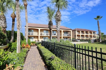 la fiesta ocean inn and suites