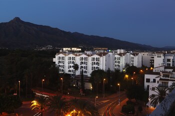 occidental puerto banus