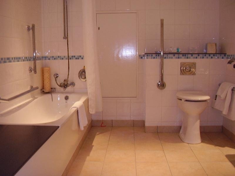 holiday inn southampton eastleigh m3 jct13 by ihg