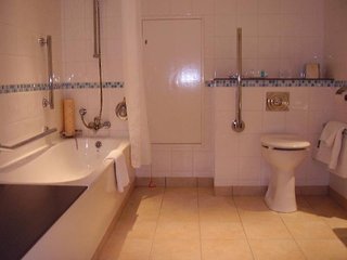 holiday inn southampton eastleigh m3 jct13 by ihg