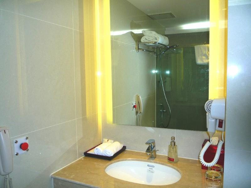 empress hotel hochiminh city