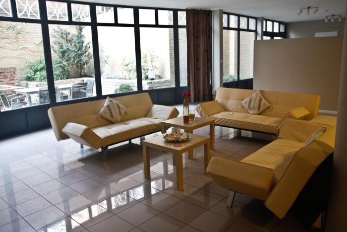 ambassador suites antwerp