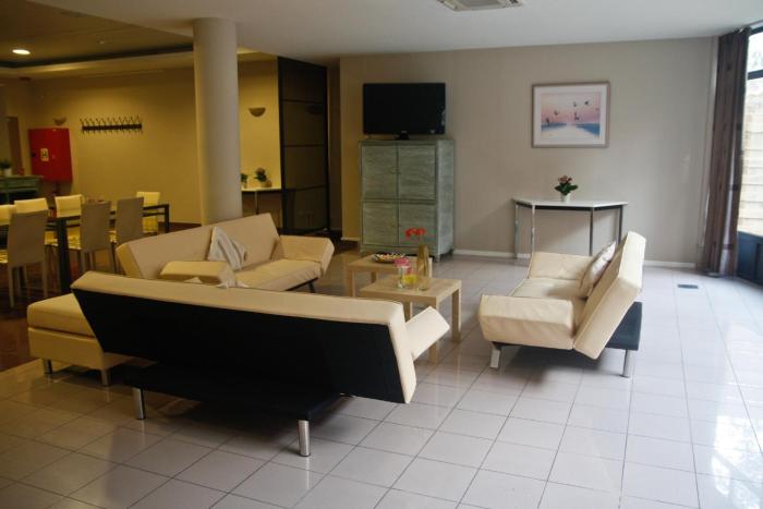 ambassador suites antwerp