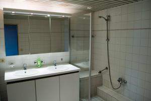 ambassador suites antwerp