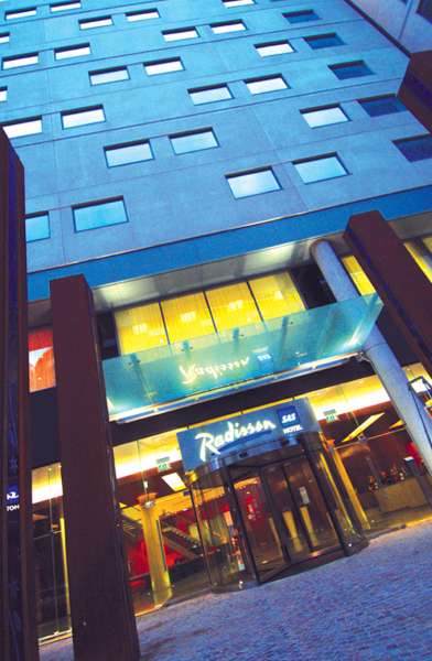 Book Radisson Blu Hotel Liverpool in Liverpool Starting From ₹ 6192