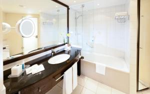 Dorint An Der Messe Koln,Deutz>>Cologne,4 star