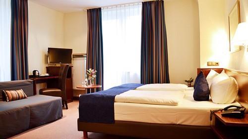 trip inn hotel uebachs