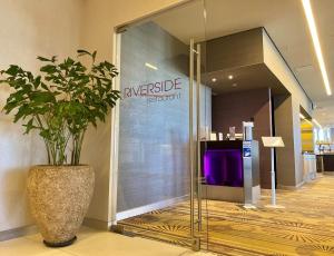 Crowne Plaza Dusseldorf - Neuss By Ihg,Düsseldorf>>Dusseldorf,5 star