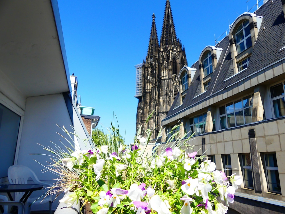 callas hotel am dom
