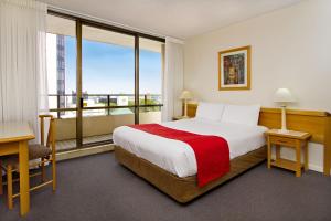 The Summit Apartments,Oxenford>>Brisbane,4 star
