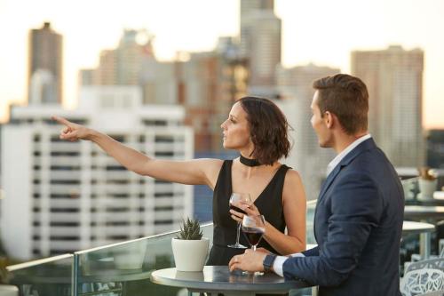 the point brisbane hotel