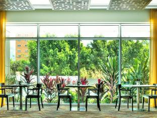 the point brisbane hotel