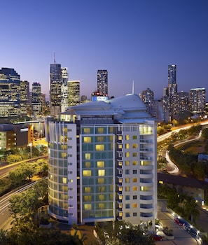 the point brisbane hotel