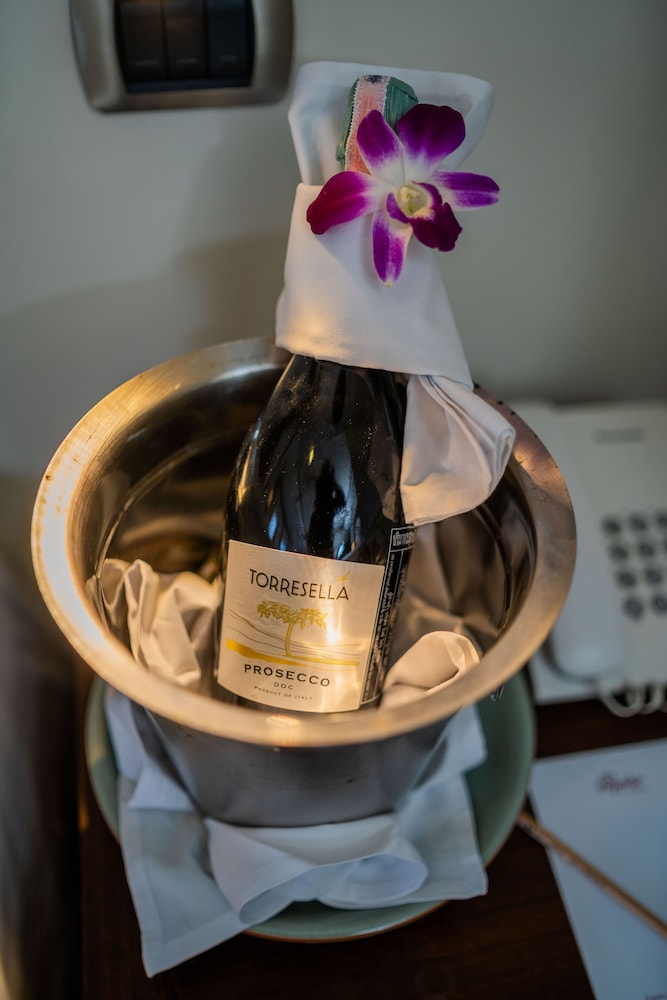 anavana beach resort