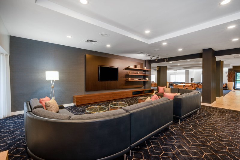 courtyard by marriott columbus airport