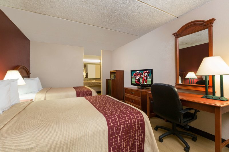 red roof inn galveston beachfront convention center