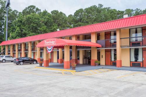 Travelodge By Wyndham Savannah Area/Richmond Hill,Richmond Hill>>Georgia,2 star