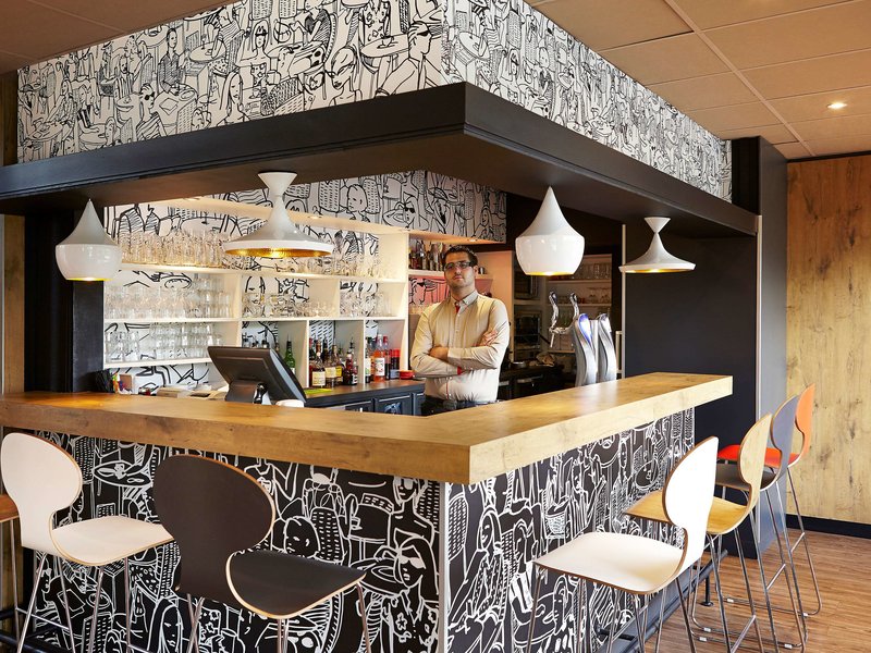 ibis marne la vallee champs