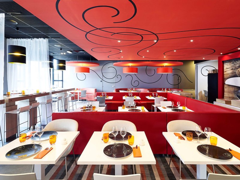 ibis marne la vallee champs