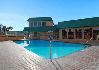 Quality Inn And Suites,El Paso International Airport>>El Paso,3 star