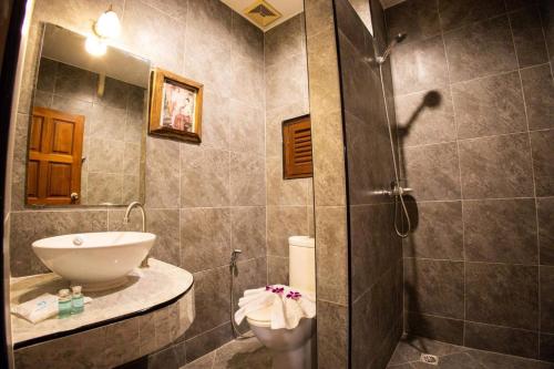 ricos patong residence