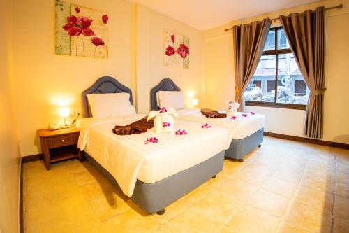 ricos patong residence