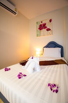 ricos patong residence