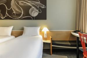 ibis luebeck