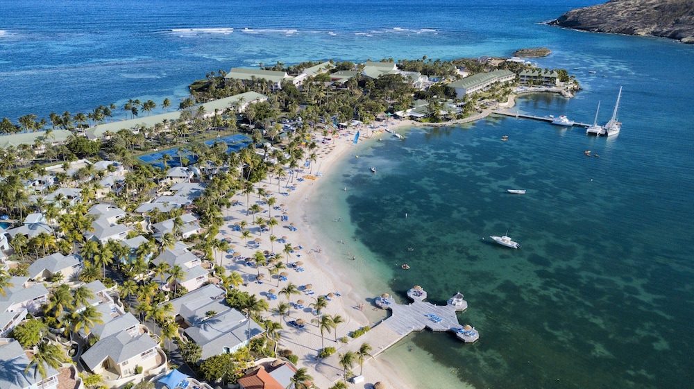 st james club and villas
