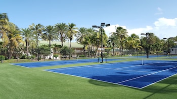 st james club and villas