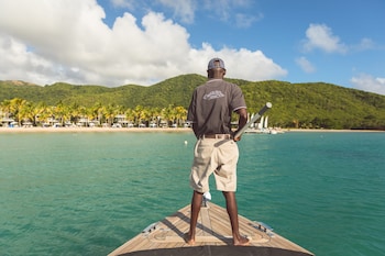 carlisle bay